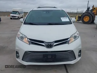 2018 Toyota Sienna XLE Auto Access Seat with VIN 5TDYZ3DC5JS938542, listed as a IAAI auction lot 41569381 with 41,691 mi miles. Bid and sale history available at carsss.com. Image 12.