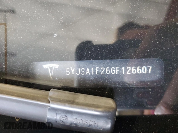 2016 Tesla Model S 90D with VIN 5YJSA1E26GF126607, listed as a Copart auction lot 61333845 with 132,222 mi miles and Non repairable. Bid and sale history available at DreamBid. Image 13.