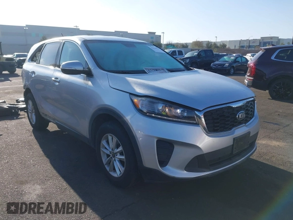 2019 Kia Sorento L with VIN 5XYPG4A30KG575383, listed as a IAAI auction lot 41958901 with 102,797 mi miles. Bid and sale history available at carsss.com. Image 14.