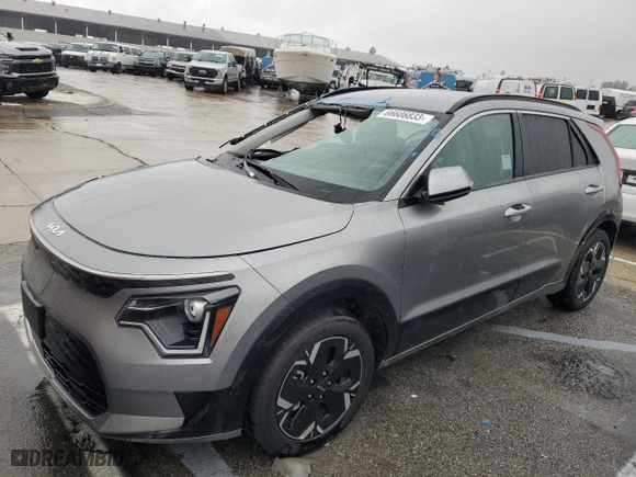 2023 Kia Niro EV Wind with VIN KNDCR3L10P5028225, listed as a Copart auction lot 66686833 with 893 mi miles and Salvage Title. Bid and sale history available at carsss.com. Image 1.