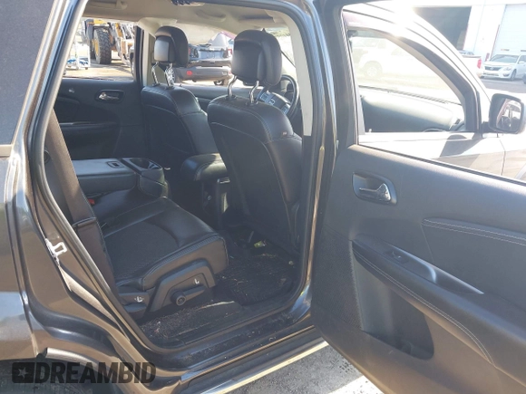 2016 Dodge Journey Crossroad Plus z VIN 3C4PDCGB0GT209506, wystawiony jako IAAI lot #42044055 z przebiegiem 93 115 mil mil oraz . Historia ofert i sprzedaży dostępna na DreamBid. Obrazek 8.