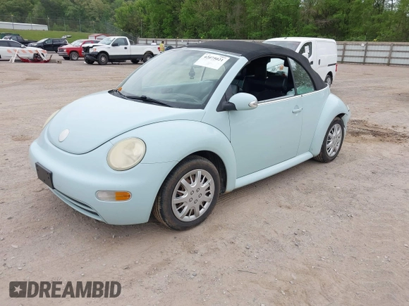 2005 Volkswagen Beetle GL with VIN 3VWBM31Y45M313007, listed as a IAAI auction lot 42075021 with 176,274 mi miles and . Bid and sale history available at DreamBid. Image 2.
