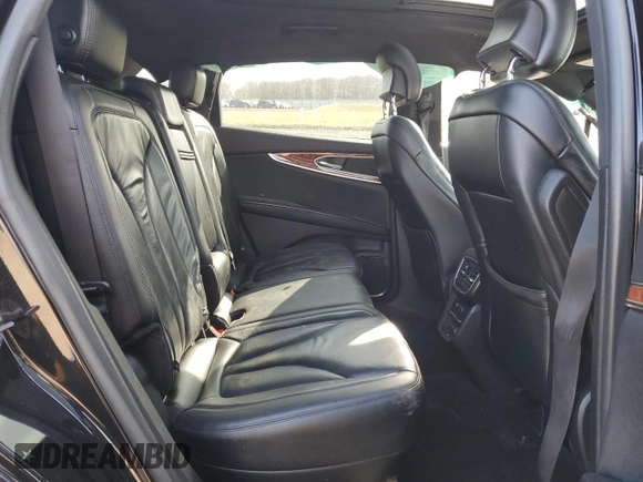 2019 Lincoln Nautilus Select z VIN 2LMPJ8K91KBL62734, wystawiony jako Copart lot #48404675 z przebiegiem 69 293 mil mil oraz Szkoda całkowita • Salvage title. Historia ofert i sprzedaży dostępna na DreamBid. Obrazek 11.