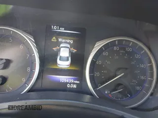 2015 Infiniti Q50 Premium with VIN JN1BV7AP6FM339042, listed as a IAAI auction lot 41645935 with 109,439 mi miles. Bid and sale history available at carsss.com. Image 14.