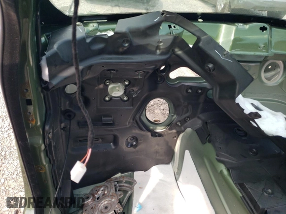 2020 Dodge Charger Scat Pack Widebody z VIN 2C3CDXGJ2LH228241, wystawiony jako Copart lot #57125074 z przebiegiem Nie podano mil oraz Nie do naprawy • Non repairable. Historia ofert i sprzedaży dostępna na DreamBid. Obrazek 9.