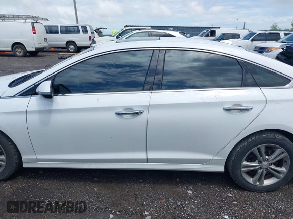 2018 Hyundai Sonata SEL with VIN 5NPE34AF9JH670688, listed as a IAAI auction lot 42115485 with 148,519 mi miles and . Bid and sale history available at carsss.com. Image 14.