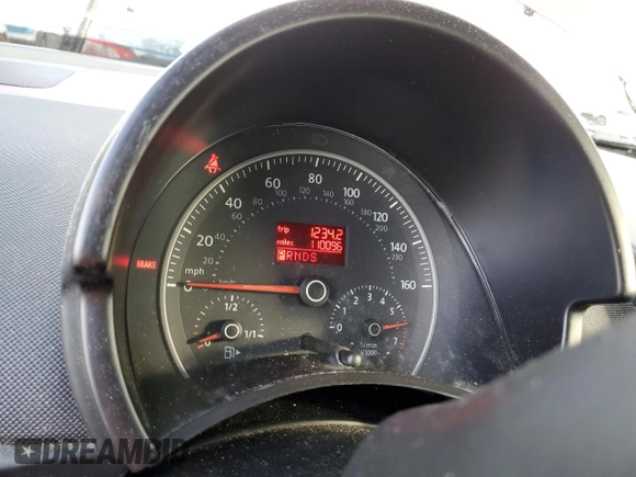 2008 Volkswagen Beetle SE z VIN 3VWRG31Y18M400549, wystawiony jako Copart lot #80953294 z przebiegiem 110 096 mil mil oraz Czysty tytuł • Clean title. Historia ofert i sprzedaży dostępna na DreamBid. Obrazek 9.
