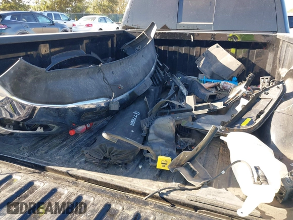 2022 Ram 1500 Big Horn with VIN 1C6RREBT3NN442466, listed as a IAAI auction lot 40734114 with 22,586 mi miles and . Bid and sale history available at DreamBid. Image 19.