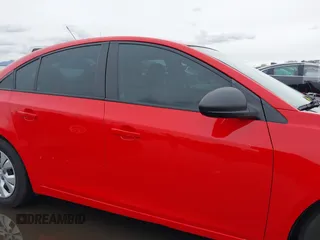 2015 Chevrolet Cruze LS z VIN 1G1PA5SH8F7130466, wystawiony jako IAAI lot #41788830 z przebiegiem 147 283 mil mil oraz . Historia ofert i sprzedaży dostępna na DreamBid. Obrazek 13.