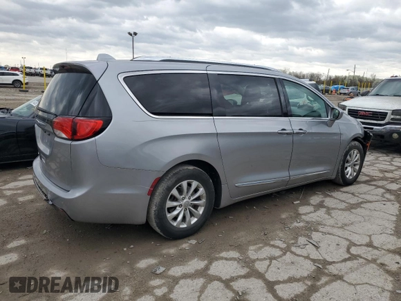 2018 Chrysler Pacifica Touring L with VIN 2C4RC1BG3JR217693, listed as a Copart auction lot 51582155 with 113,107 mi miles and Salvage Title. Bid and sale history available at DreamBid. Image 3.