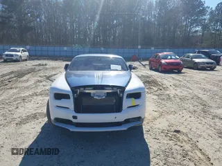 2018 Rolls-Royce Dawn z VIN SCA666D52JU115704, wystawiony jako IAAI lot #41816328 z przebiegiem 41 305 mil mil oraz . Historia ofert i sprzedaży dostępna na DreamBid. Obrazek 13.
