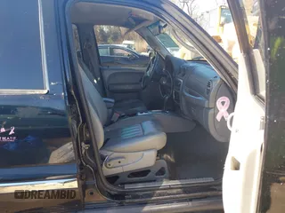 2007 Jeep Liberty Limited z VIN 1J4GL58K57W651814, wystawiony jako IAAI lot #41699842 z przebiegiem 312 733 mil mil oraz . Historia ofert i sprzedaży dostępna na DreamBid. Obrazek 5.