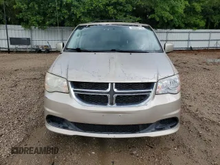 2015 Dodge Grand Caravan SXT with VIN 2C4RDGCG7FR536049, listed as a Copart auction lot 55963115 with 141,228 mi miles and Clean Title. Bid and sale history available at DreamBid. Image 5.