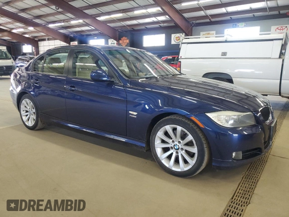 2011 BMW 3 Series 328i xDrive with VIN WBAPK5C52BA657907, listed as a Copart auction lot 52521585 with 131,721 mi miles and Salvage Title. Bid and sale history available at carsss.com. Image 4.