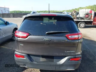 2018 Jeep Cherokee Limited с VIN 1C4PJLDB4JD572921, выставлен на аукционе IAAI как лот 42112382 с пробегом 102 700 миль миль и . История ставок и продаж доступна на DreamBid. Изображение 16.