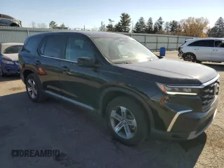 2023 Honda Pilot EX-L 7 Passenger with VIN 5FNYG1H53PB044073, listed as a Copart auction lot 78199184 with 24,477 mi miles and Salvage Title. Bid and sale history available at carsss.com. Image 4.