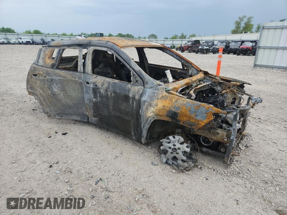2019 Jeep Compass High Altitude z VIN 3C4NJDCB2KT761481, wystawiony jako Copart lot #59390975 z przebiegiem Nie podano mil oraz Nie do naprawy • Non repairable. Historia ofert i sprzedaży dostępna na DreamBid. Obrazek 4.