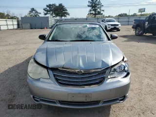 2008 Chrysler Sebring LX with VIN 1C3LC45KX8N131669, listed as a Copart auction lot 50821995 with 151,053 mi miles and Salvage Title. Bid and sale history available at DreamBid. Image 5.