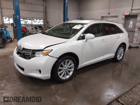 2010 Toyota Venza with VIN 4T3ZA3BB2AU021658, listed as a IAAI auction lot 41833788 with 180,832 mi miles. Bid and sale history available at carsss.com. Image 17.