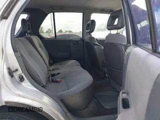 1998 Honda Passport LX z VIN 4S6CM58WXW4414530, wystawiony jako IAAI lot #42060405 z przebiegiem 175 406 mil mil oraz . Historia ofert i sprzedaży dostępna na DreamBid. Obrazek 8.