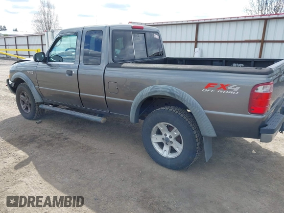 2004 Ford Ranger XL Fleet with VIN 1FTZR45E94PB64711, listed as a IAAI auction lot 41992841 with 224,341 mi miles. Bid and sale history available at carsss.com. Image 3.