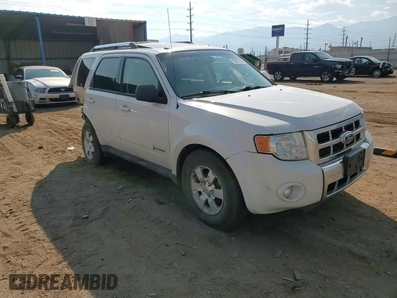 2012 Ford Escape Hybrid z VIN 1FMCU5K3XCKA58465, wystawiony jako Copart lot #75527194 z przebiegiem 263 996 mil mil oraz Szkoda całkowita • Salvage title. Historia ofert i sprzedaży dostępna na DreamBid. Obrazek 12.