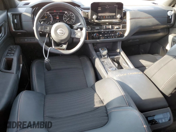 2024 Nissan Pathfinder Rock Creek с VIN 5N1DR3BD6RC258183, выставлен на аукционе Copart как лот 52715305 с пробегом 9 567 миль миль и Списание • Salvage title. История ставок и продаж доступна на DreamBid. Изображение 8.