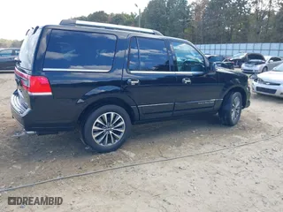 2016 Lincoln Navigator Select with VIN 5LMJJ2HT3GEL00651, listed as a IAAI auction lot 40644126 with 127,821 mi miles. Bid and sale history available at carsss.com. Image 4.