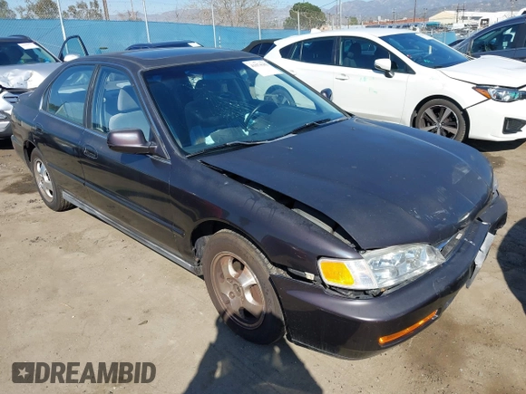 1997 Honda Accord Special Edition with VIN 1HGCD5605VA107036, listed as a IAAI auction lot 41674182 with 236,341 mi miles and . Bid and sale history available at carsss.com. Image 1.