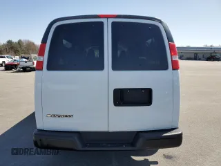 2020 Chevrolet Express Passenger LT with VIN 1GAZGPFG8L1176429, listed as a Copart auction lot 50260385 with 91,431 mi miles and Clean title. Bid and sale history available at DreamBid. Image 6.