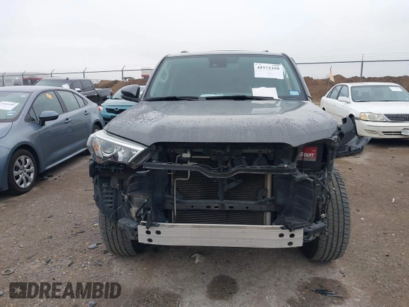 2020 Toyota 4Runner SR5 with VIN JTEBU5JR2L5779671, listed as a IAAI auction lot 41572359 with 87,458 mi miles and . Bid and sale history available at DreamBid. Image 12.