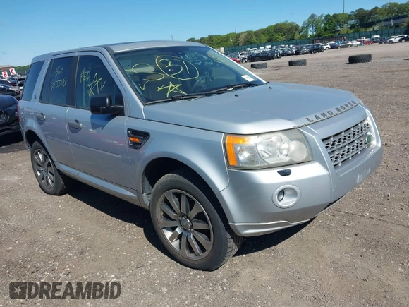 2008 Land Rover LR2 HSE with VIN SALFT24N88H097408, listed as a IAAI auction lot 42305277 with Not provided miles and . Bid and sale history available at DreamBid. Image 1.