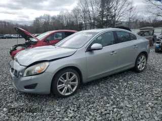 2013 Volvo S60 T5 Premier with VIN YV1612FS3D1220822, listed as a Copart auction lot 49884615 with 94,945 mi miles and Clean Title. Bid and sale history available at carsss.com. Image 1.