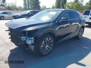 2023 Lexus RX 350h z VIN 2T2BBMCA1PC005914, wystawiony jako IAAI lot #42200587 z przebiegiem 22 480 mil mil oraz . Historia ofert i sprzedaży dostępna na DreamBid. Obrazek 2.