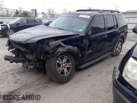 2008 Ford Explorer XLT with VIN 1FMEU73898UB36843, listed as a Copart auction lot 45171475 with 255,853 mi miles and Salvage Title. Bid and sale history available at carsss.com. Image 1.