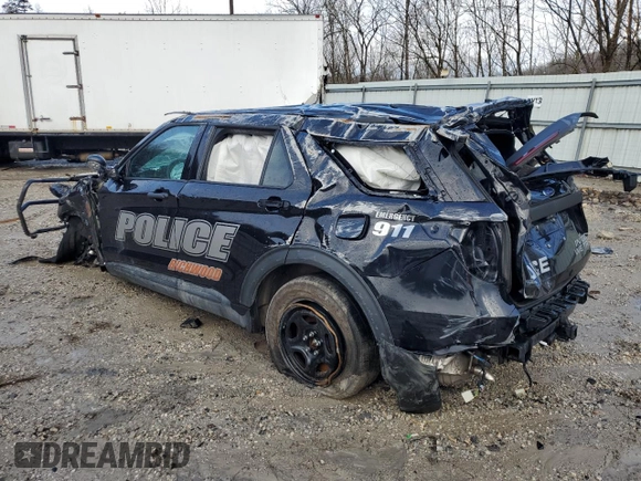 2024 Ford Police Interceptor Utility z VIN 1FM5K8AB5RGA30447, wystawiony jako Copart lot #43922145 z przebiegiem Nie podano mil oraz Szkody całkowita. Historia ofert i sprzedaży dostępna na DreamBid. Obrazek 2.