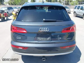 2019 Audi Q5 Premium with VIN WA1ANAFY2K2040638, listed as a IAAI auction lot 42095555 with 98,990 mi miles. Bid and sale history available at carsss.com. Image 16.