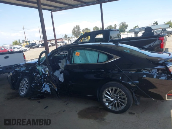2022 Lexus ES 300h Luxury with VIN 58AEA1C12NU015634, listed as a IAAI auction lot 42575127 with 46,905 mi miles and . Bid and sale history available at DreamBid. Image 14.