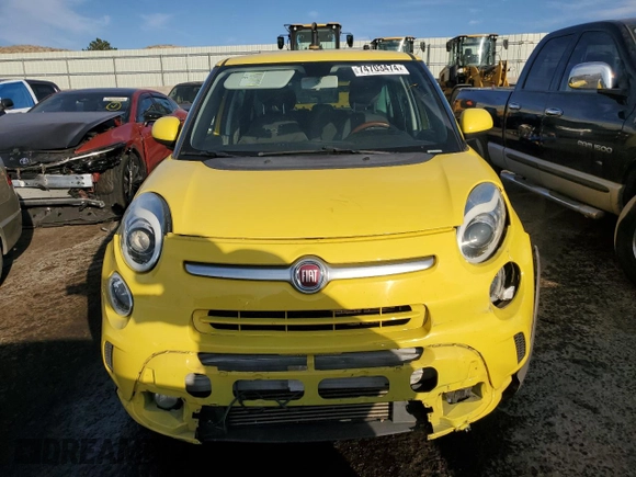 2014 FIAT 500L Trekking with VIN ZFBCFADH4EZ029332, listed as a Copart auction lot 74703474 with 0 mi miles and Salvage Title. Bid and sale history available at carsss.com. Image 5.