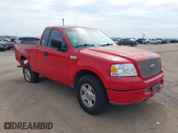 2004 Ford F-150 XL with VIN 1FTRF12WX4NA15613, listed as a IAAI auction lot 41652637 with 124,352 mi miles. Bid and sale history available at carsss.com. Image 1.