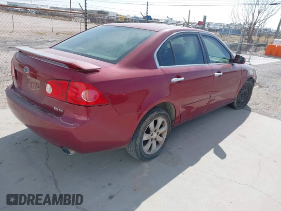 2007 Kia Optima EX with VIN KNAGE124375088526, listed as a IAAI auction lot 41526854 with 285,908 mi miles. Bid and sale history available at carsss.com. Image 4.