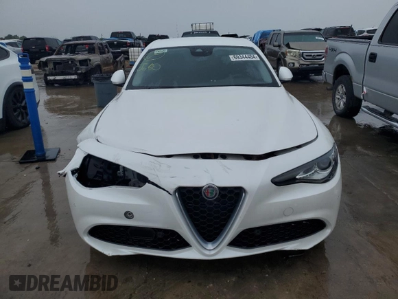 2017 Alfa Romeo Giulia Ti z VIN ZARFAECN1H7551994, wystawiony jako Copart lot #69344404 z przebiegiem 59 276 mil mil oraz Tytuł czysty. Historia ofert i sprzedaży dostępna na DreamBid. Obrazek 5.