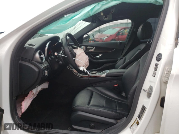 2018 Mercedes-Benz C 350e with VIN 55SWF4HB9JU255561, listed as a Copart auction lot 44701353 with 70,881 mi miles and . Bid and sale history available at DreamBid. Image 7.
