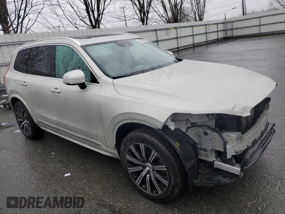 2020 Volvo XC90 Inscription with VIN YV4A221L1L1618474, listed as a Copart auction lot 45589905 with 87,455 mi miles and Salvage title. Bid and sale history available at DreamBid. Image 4.
