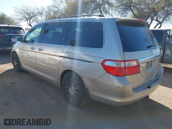 2006 Honda Odyssey TOURING with VIN 5FNRL38846B060075, listed as a IAAI auction lot 41619346 with 280,092 mi miles. Bid and sale history available at carsss.com. Image 3.