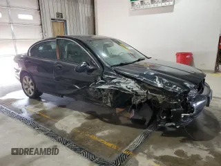2003 Jaguar X-Type 3.0L z VIN SAJEA51C33WD25630, wystawiony jako Copart lot #57795475 z przebiegiem 135 514 mil mil oraz Szkody całkowita. Historia ofert i sprzedaży dostępna na DreamBid. Obrazek 4.