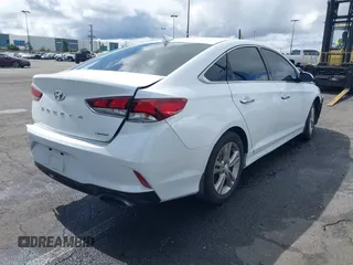 2019 Hyundai Sonata SEL with VIN 5NPE34AF5KH814027, listed as a IAAI auction lot 41787517 with 78,034 mi miles and . Bid and sale history available at DreamBid. Image 4.