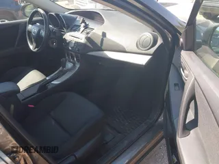 2011 Mazda 3 i Touring with VIN JM1BL1VG2B1363375, listed as a IAAI auction lot 42810182 with 132,073 mi miles and . Bid and sale history available at DreamBid. Image 5.