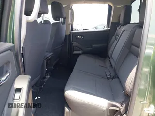 2024 Nissan Frontier SV with VIN 1N6ED1FJ5RN660774, listed as a IAAI auction lot 42450597 with 13,284 mi miles and . Bid and sale history available at DreamBid. Image 8.