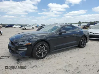 2021 Ford Mustang EcoBoost z VIN 1FA6P8THXM5133031, wystawiony jako Copart lot #50839485 z przebiegiem 58 221 mil mil oraz Czysty tytuł • Clean title. Historia ofert i sprzedaży dostępna na DreamBid. Obrazek 1.